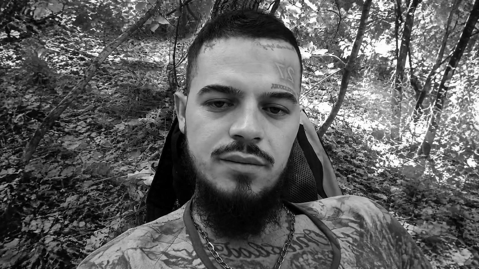 foto kryesore — Policia shpall në kërkim 28-vjeçarin nga…