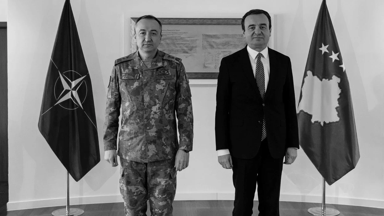 foto kryesore — KFOR-i: Takimi mes Ulutashit dhe Kurtit nuk…