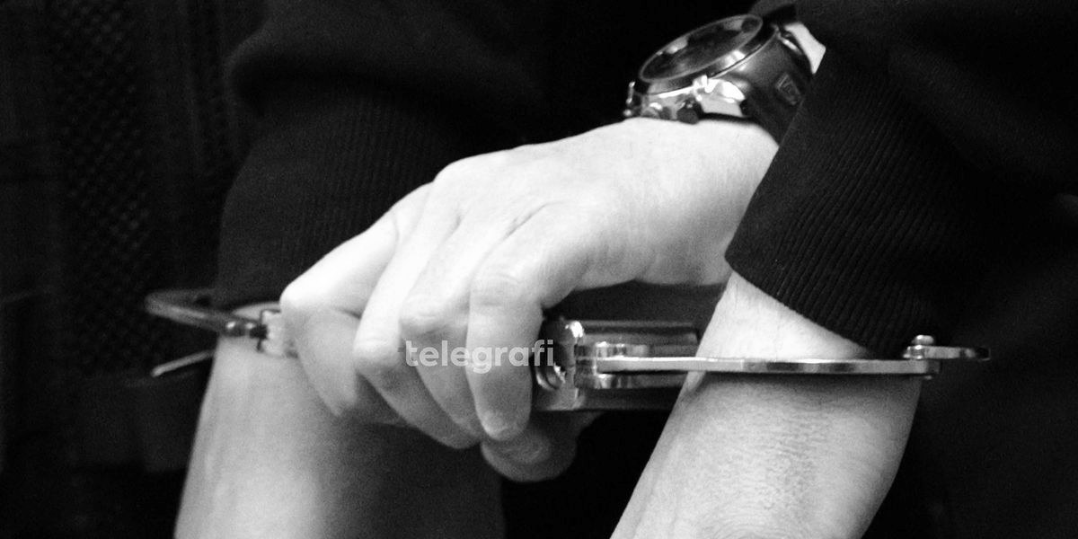 foto kryesore — Pengon zyrtarët policorë në Prishtinë,…
