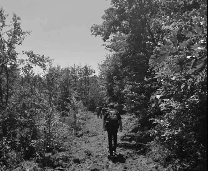foto kryesore — Mbetjet mortore në Zubin Potok, nis hetimi…