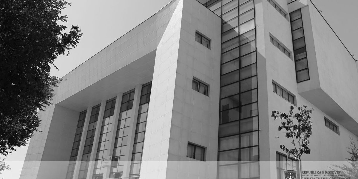 foto kryesore — "E plagosi në këmbë", një muaj paraburgim…