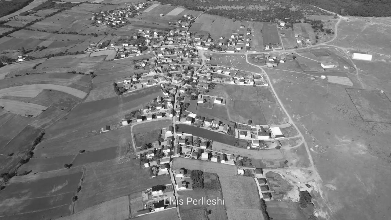 foto kryesore — Hajnat ia mësyjnë trafos së rrymës në…