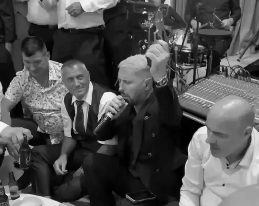 foto kryesore — Këngëtari Labinot Rexha i dyshuar për vepër…