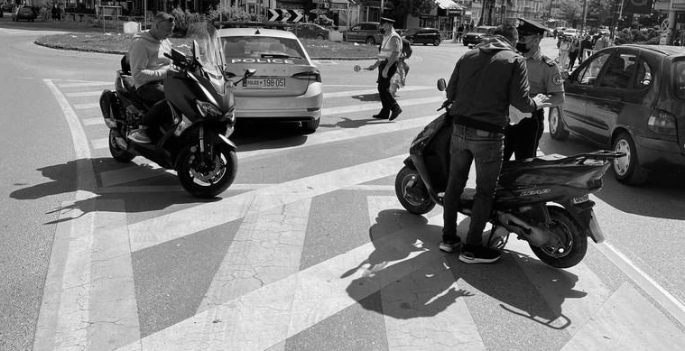 foto kryesore — Policia në Pejë shqipton 375 gjoba ndaj…