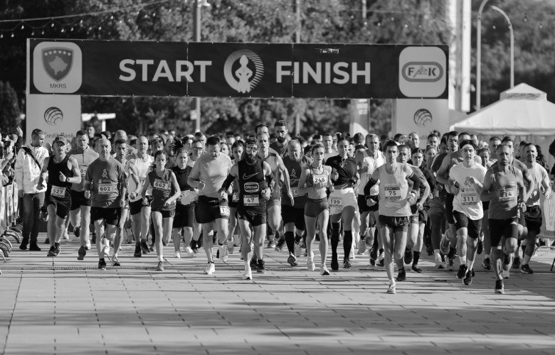 foto kryesore — Maratona bllokon nesër disa rrugë në…