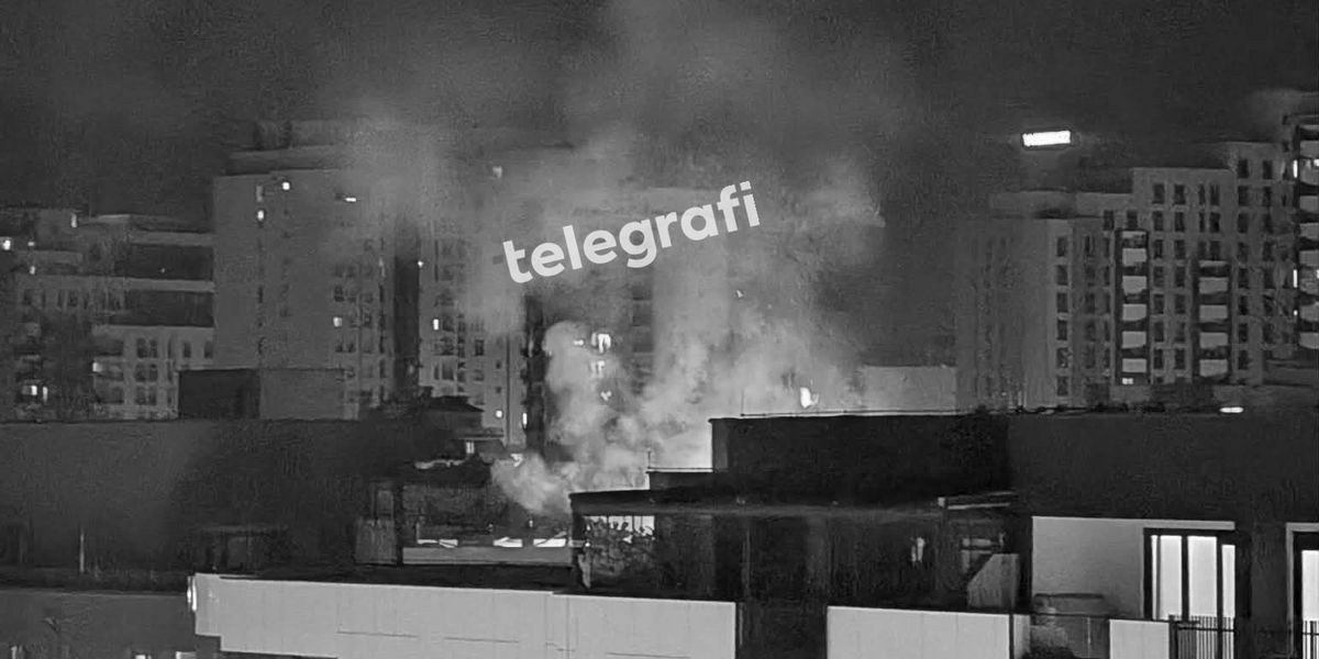 foto kryesore — Zjarri në Rrugën B, pamje nga vendi i…
