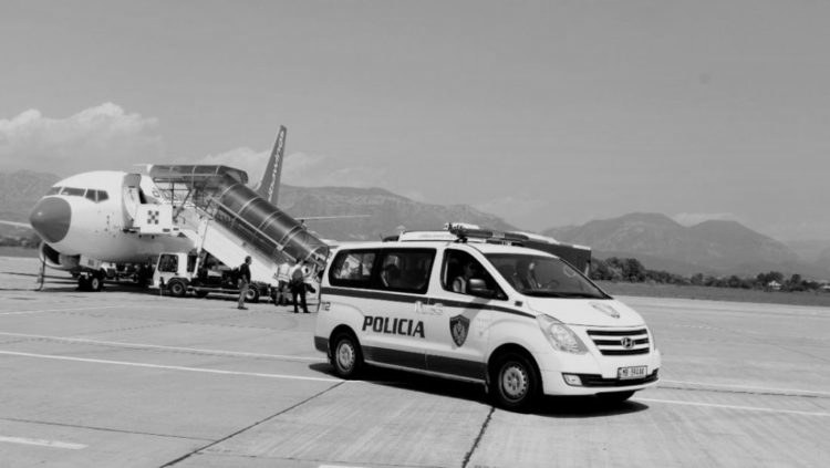 foto kryesore — Ekstradohet nga Kosova drejt Shqipërisë e…