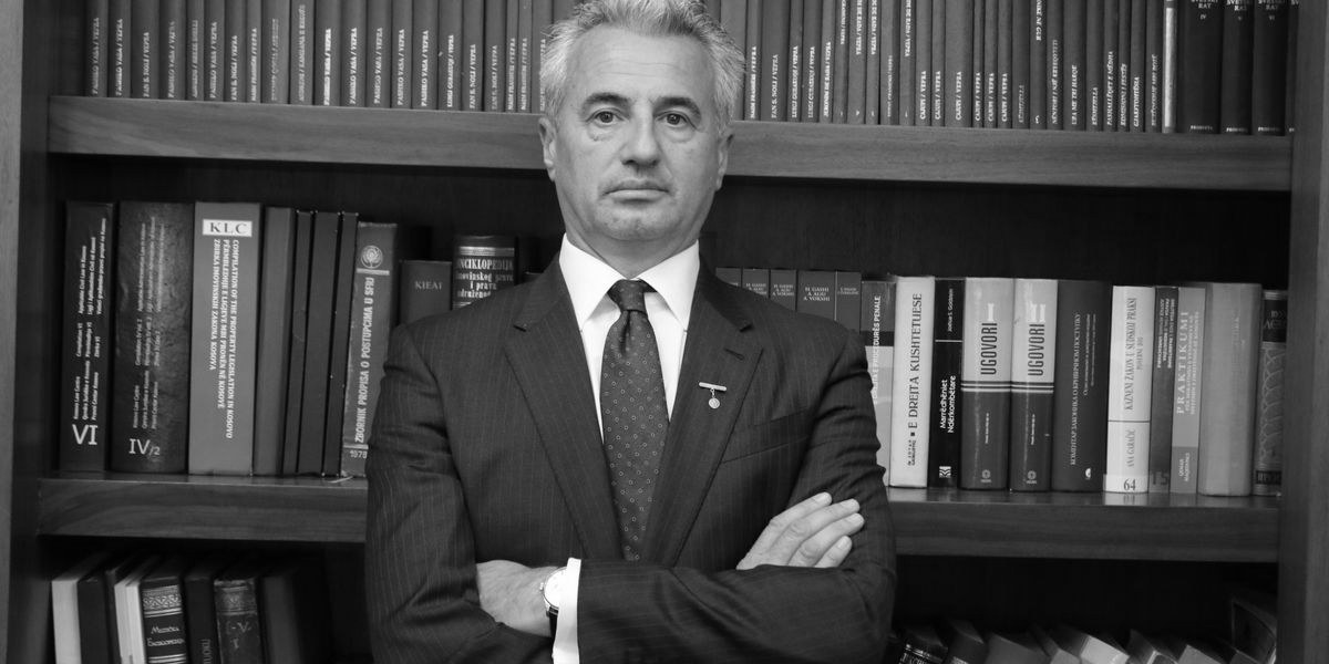 foto kryesore — ​Avokati Koci kërkon nga mbrojtja e…