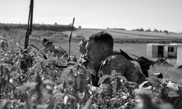 foto kryesore — Koloneli amerikan: Ushtarët tanë janë të…