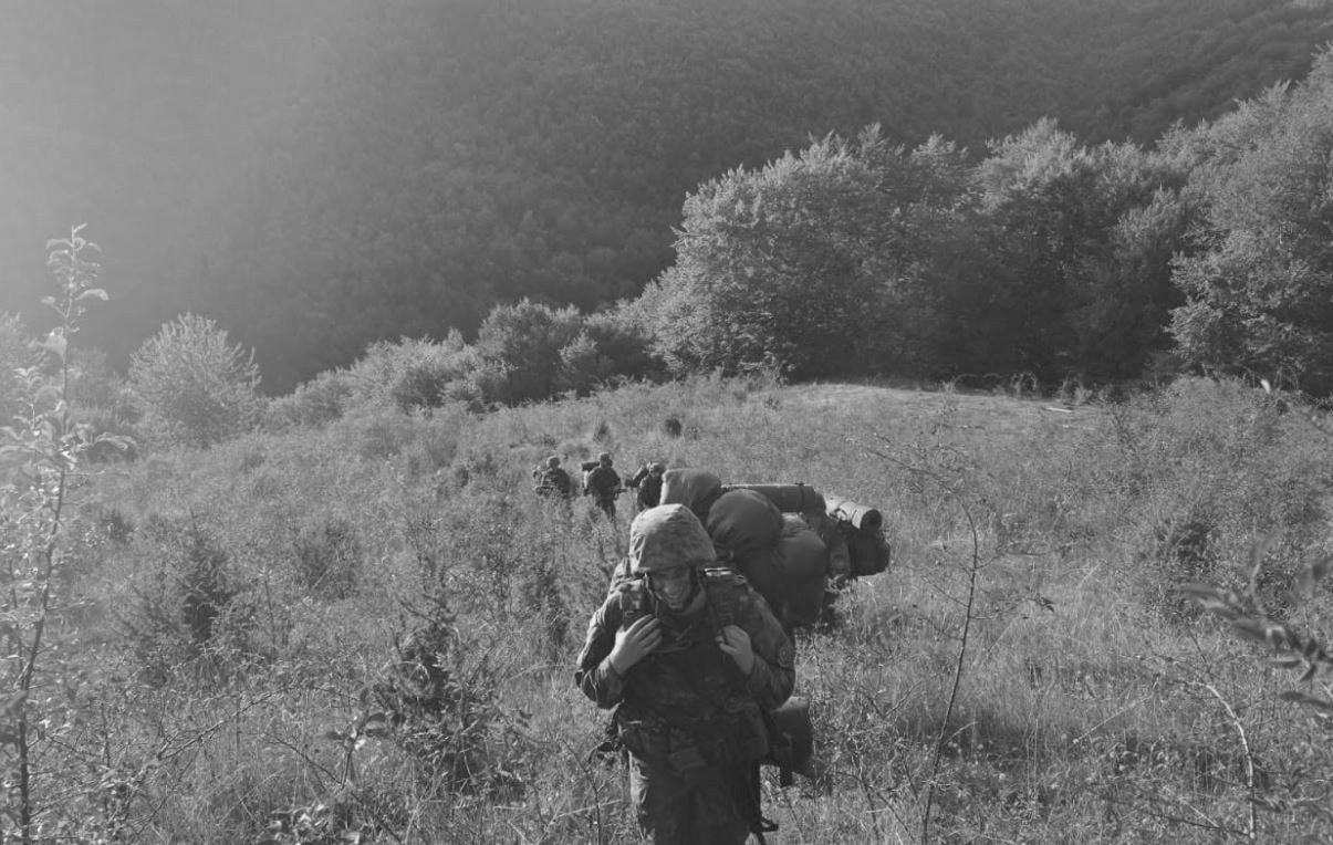 foto kryesore — Mund të dëgjohen shpërthime dhe zhurma…