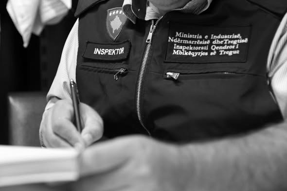 foto kryesore — Kontrollet në barnatoret e Kosovës,…