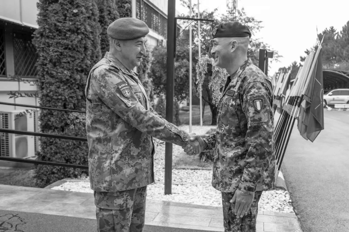foto kryesore — Blogu ushtarak italian: Tensionet etnike…