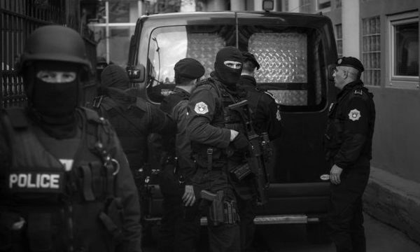 foto kryesore — Aksioni kundër kontrabandës në veri,…